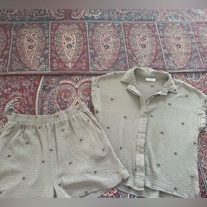 Neuflora top and short set worn once perfect condition